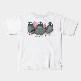 Cute Pigeons illustration Kids T-Shirt